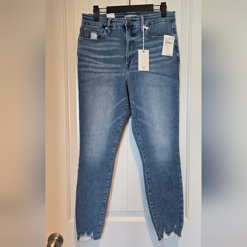 Good American Jeans. Good Legs Cropped. Raw/freyed ankle